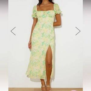 HELLO MOLLY floral MIDI dress 🌸